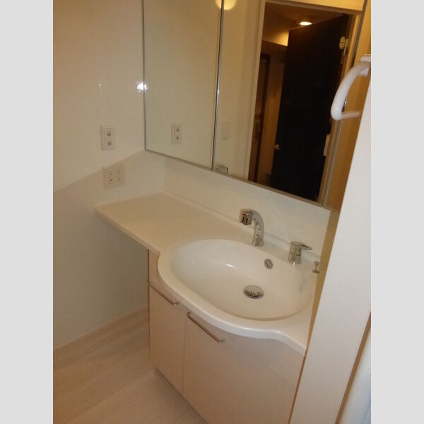シュピナート202号室 洗髪洗面化粧台