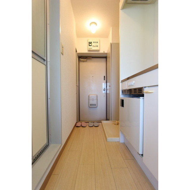 シルフィード平塚Ⅱ404号室 居室から