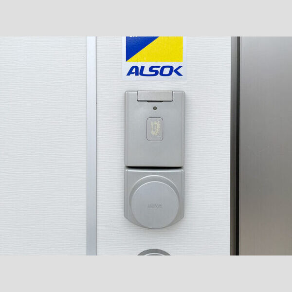 メイプルコート202号室 玄関ドア