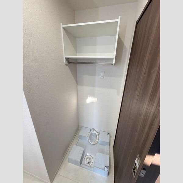 アンスリウム湘南台303号室 室内洗濯機置き場