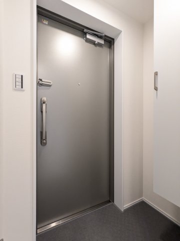 シティウォーク荏原中延0201号室 玄関