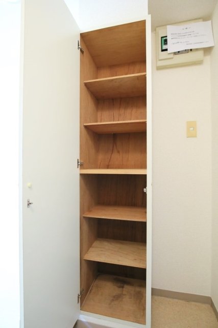 メインステージ井荻駅前 収納