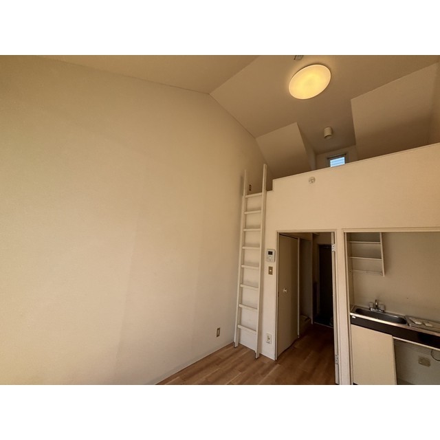 ソアール宮崎台304号室 リビング