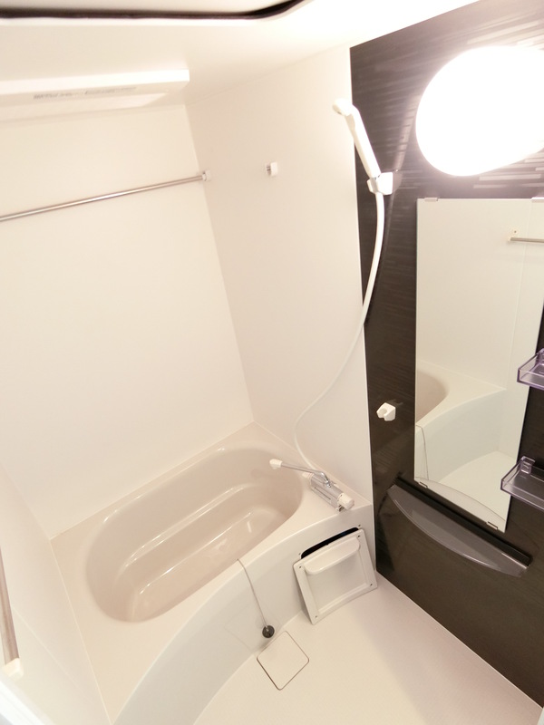 リブリ・東門前1階 お風呂