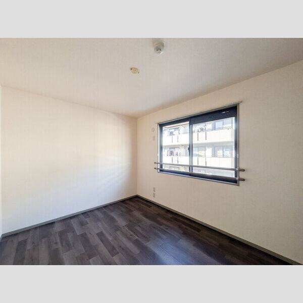 プリムヴェール　弐番館205号室 洋室