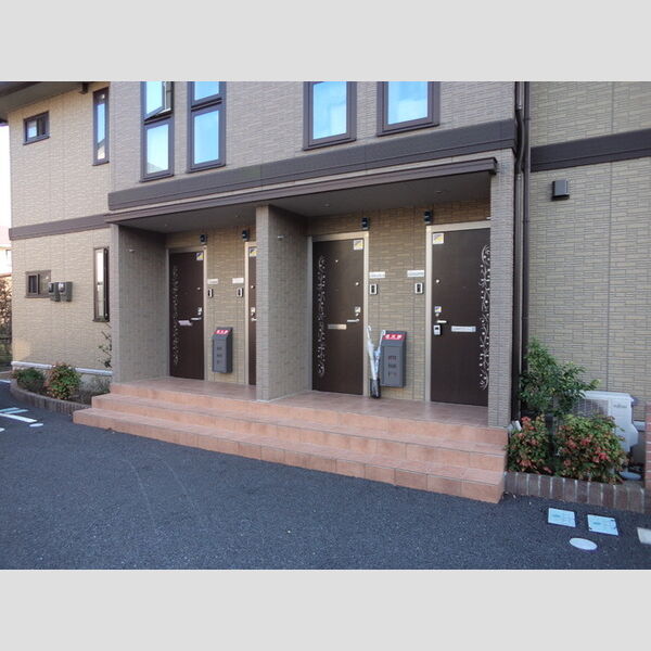 シンフォニー　B棟 エントランス