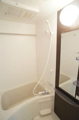 リブリ・クローリス長津田1階 お風呂