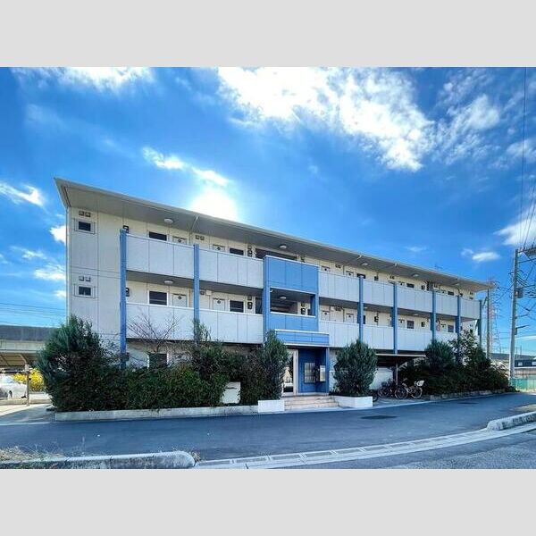 カンピエーレ106号室 外観