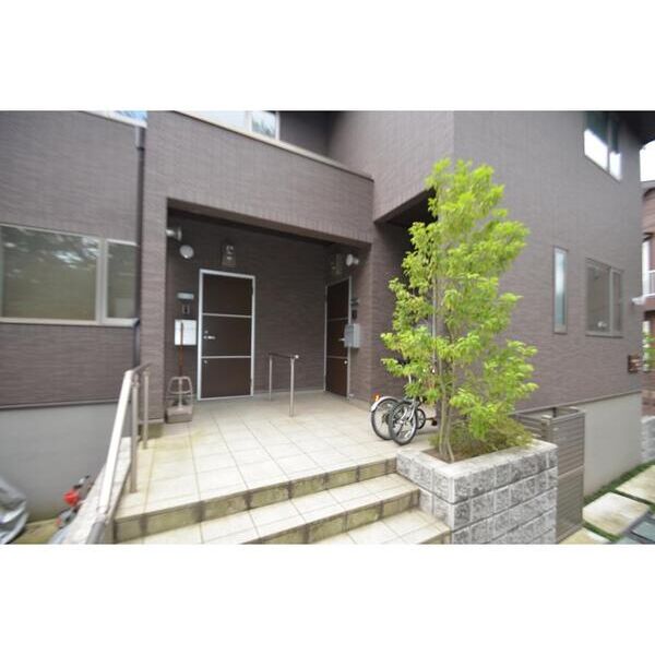 パインクリーク浜田山 エントランス