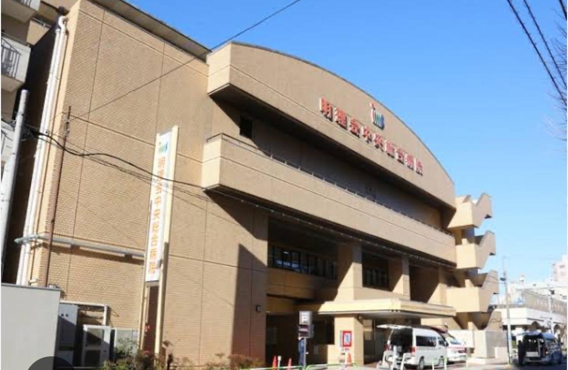共栄ビル401号室 総合病院、接骨院すぐ。