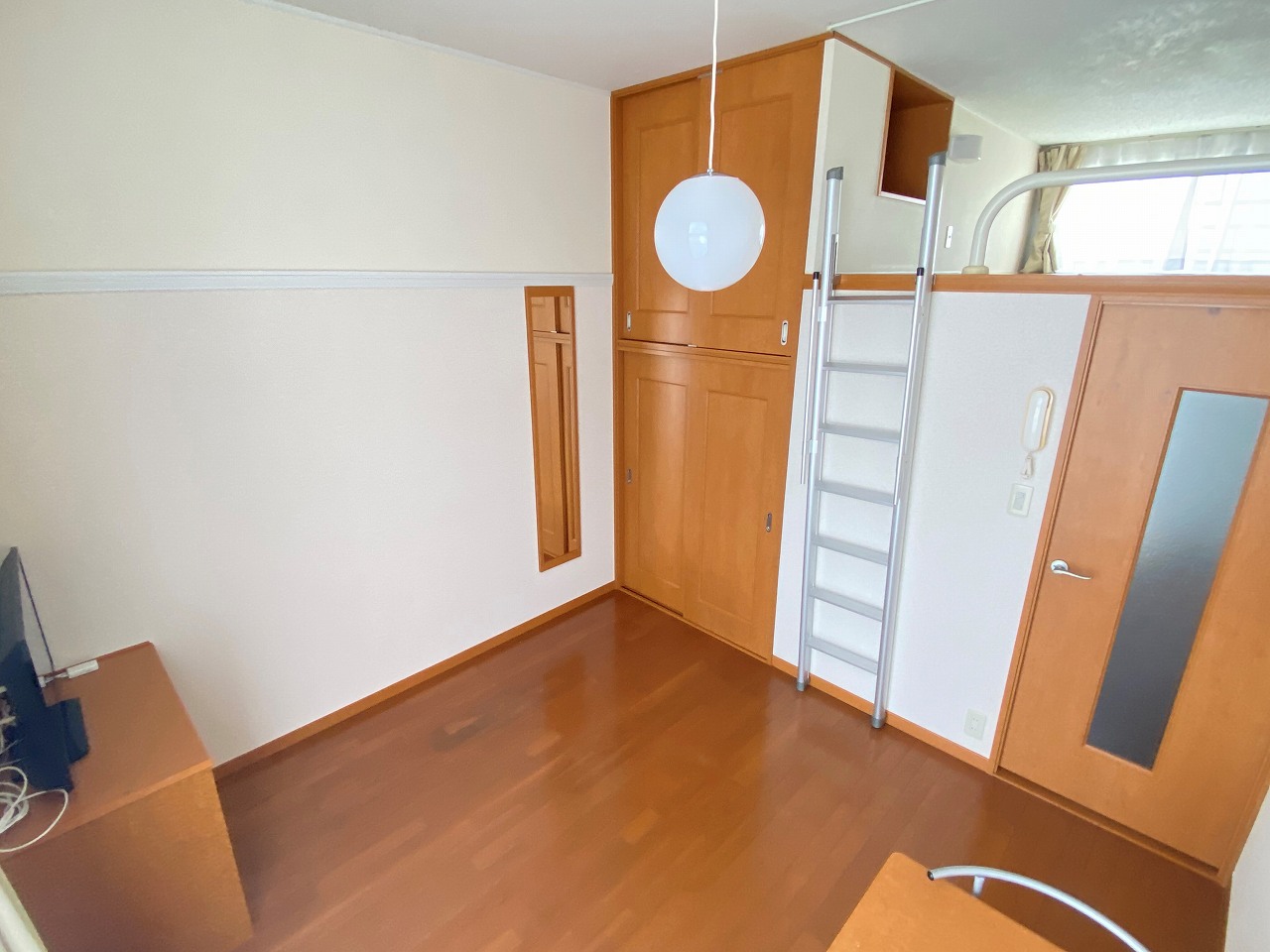 レオパレスみずほセカンド リビング