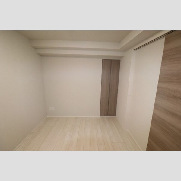 サンジョイアゼロ313号室 洋室5.2帖