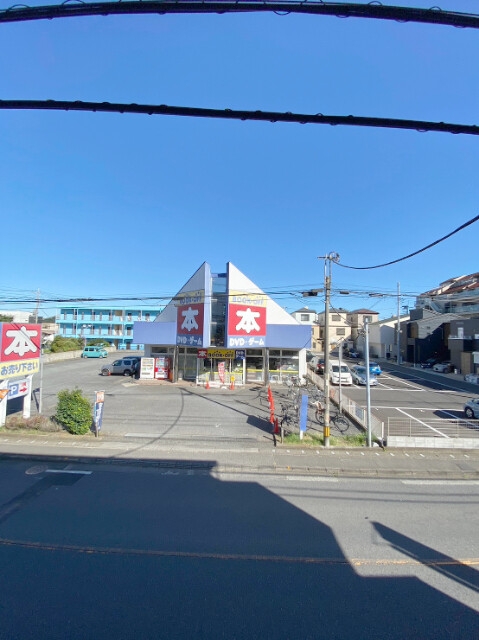 グランディール新座志木1階 ブックオフ新座志木南店