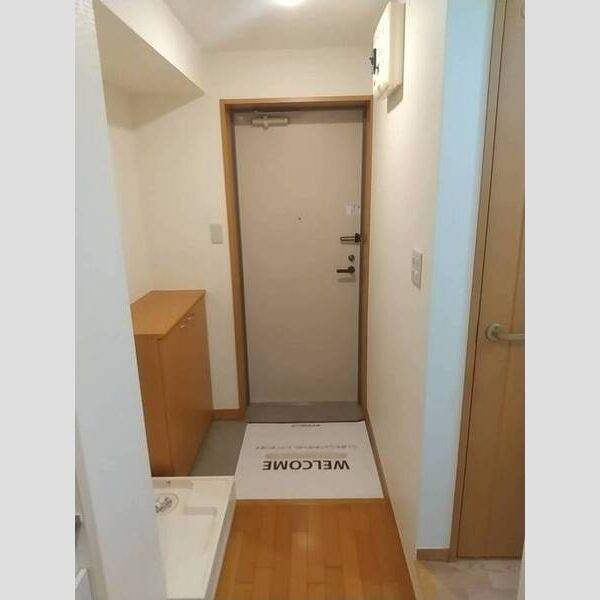 ズオン・ゼロ 玄関