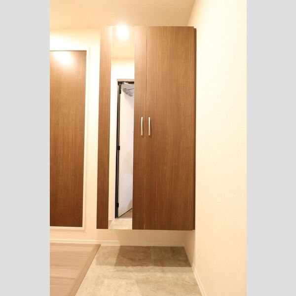 メゾン ド 常盤202号室 クローゼット