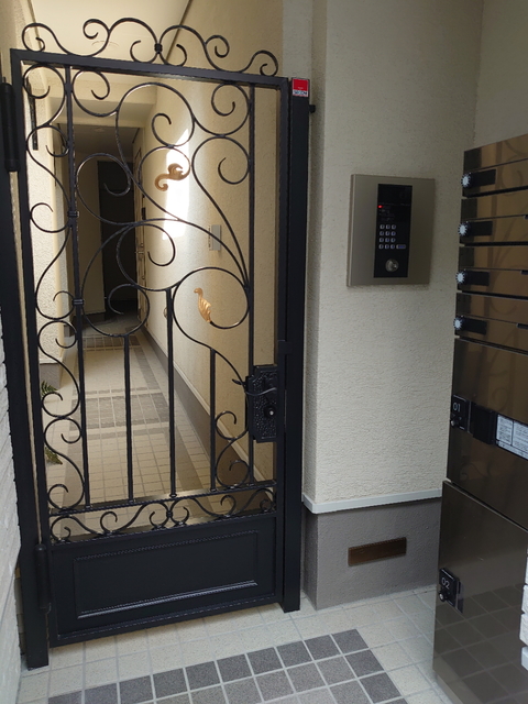 ｇｒａｍｍｙ　ｈａｌｅ エントランス