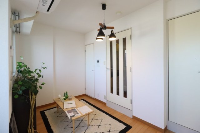 ライオンズマンション武蔵新城駅前4階 家具･小物はイメージです