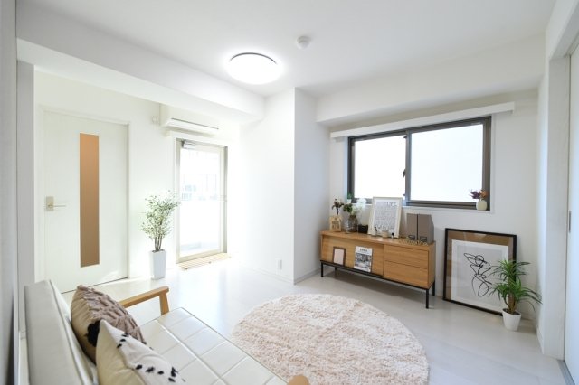 コスモリード入谷 ※家具、小物等はイメージです