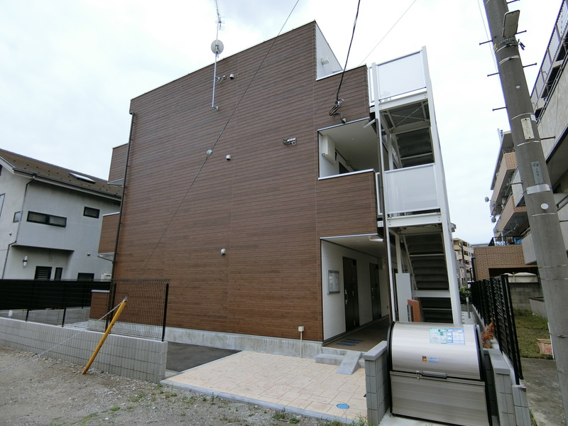 リブリ・鶴見市場 外観