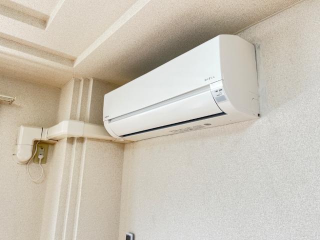 クリフ・リーベル壱番館 エアコン