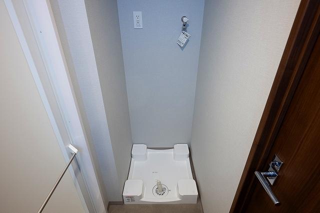 LIMERESIDENCE HIKIFUNE5階 同建物別部屋の参考画像