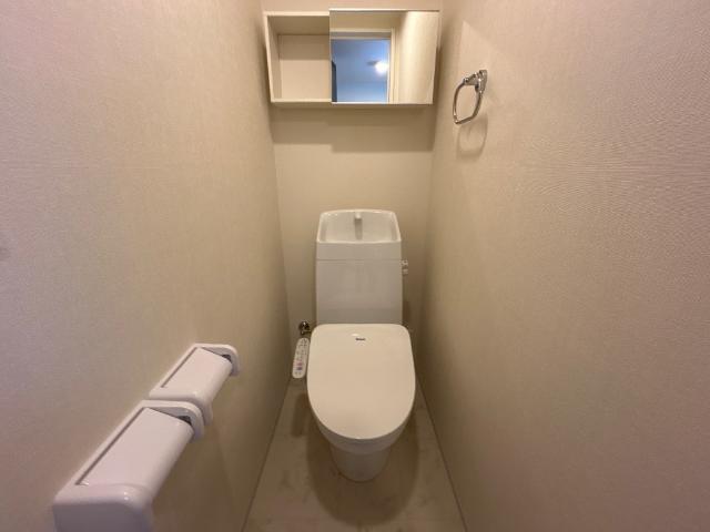 パレス北野106号室 トイレ