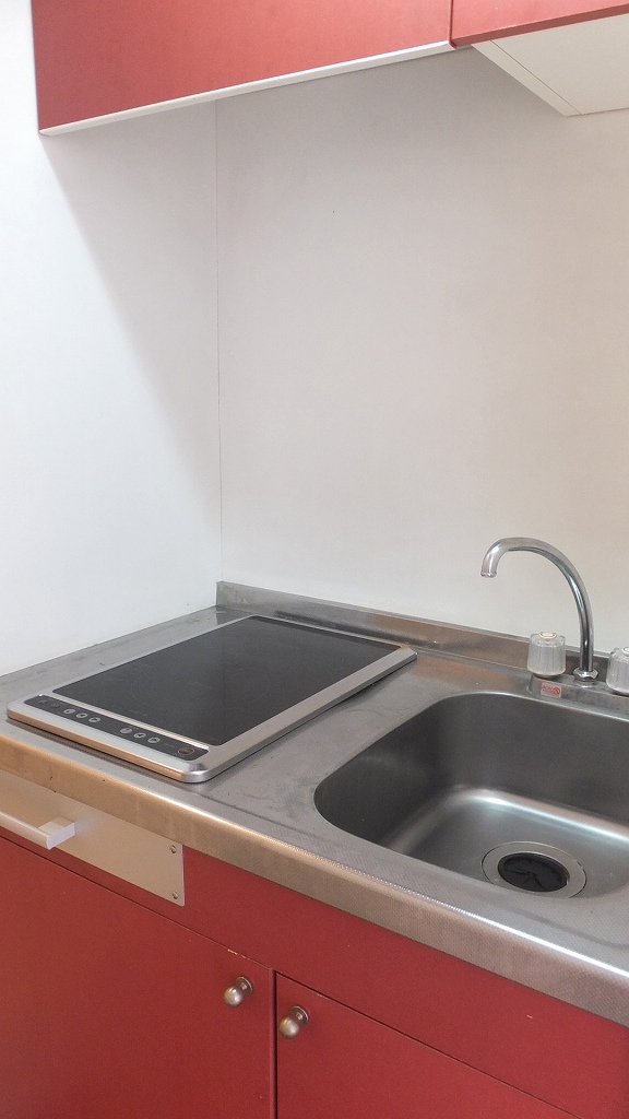 レオパレスグランシャリオ103号室 2口の電気コンロ付き