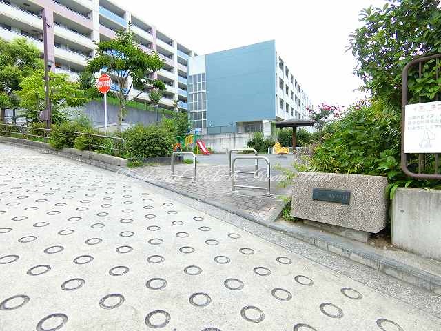 Ｔｈｅ　ｉｎｆｉｅｌｄ　上大岡 【公園】最戸二丁目第二公園まで245ｍ