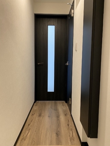 ミリアビタ前原1階 玄関