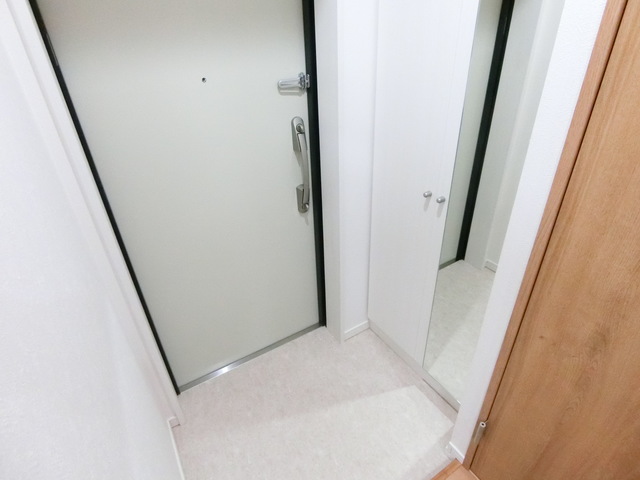 Ｏａｋ　Ｃｉｔｙ　Ｋａｍａｔａ1005号室 玄関