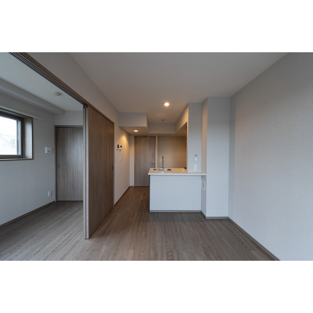 コンポジット品川金子山 内観