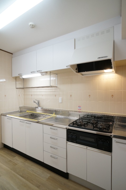 T’s garden横浜岸根公園1階 キッチン