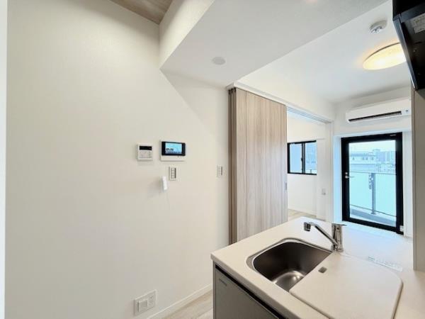 アジールコート町屋6階 リビング