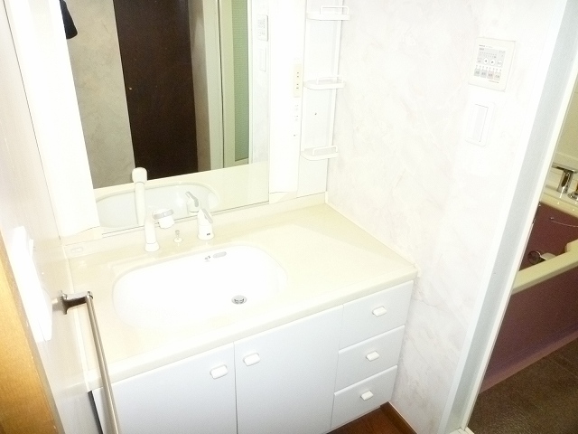 サンホームズ代々木上原0302号室 洗面