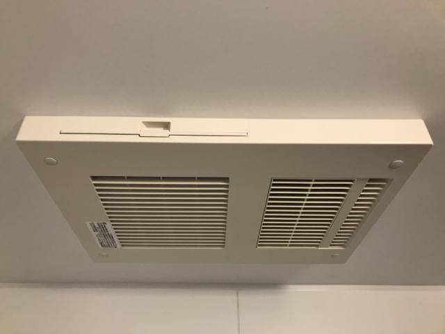 シェモア102号室 浴室乾燥機