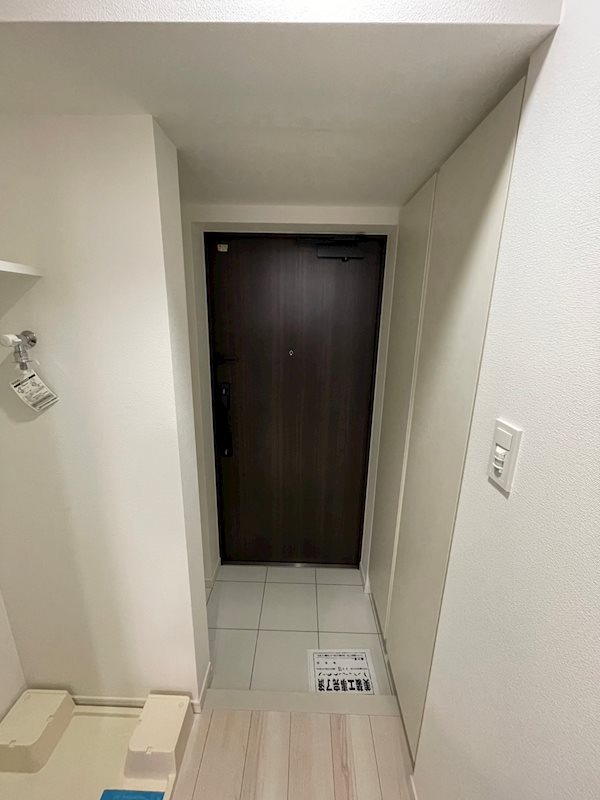 ジェノヴィア川崎Ⅲ2階 玄関