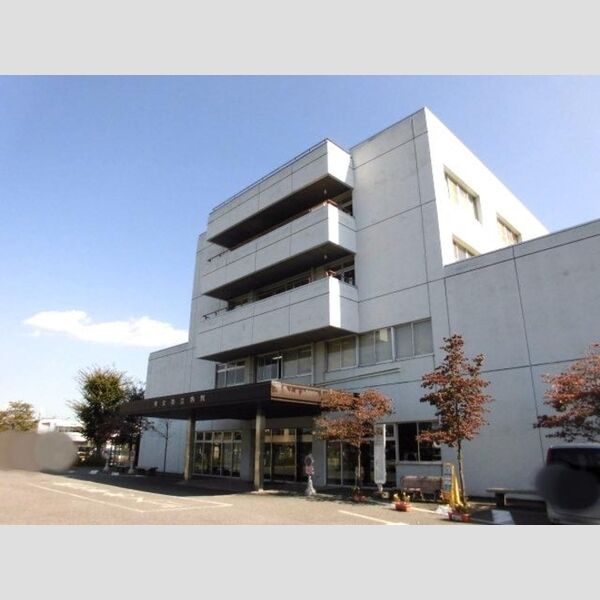 リ・ヴラン 秩父市立病院1,466m