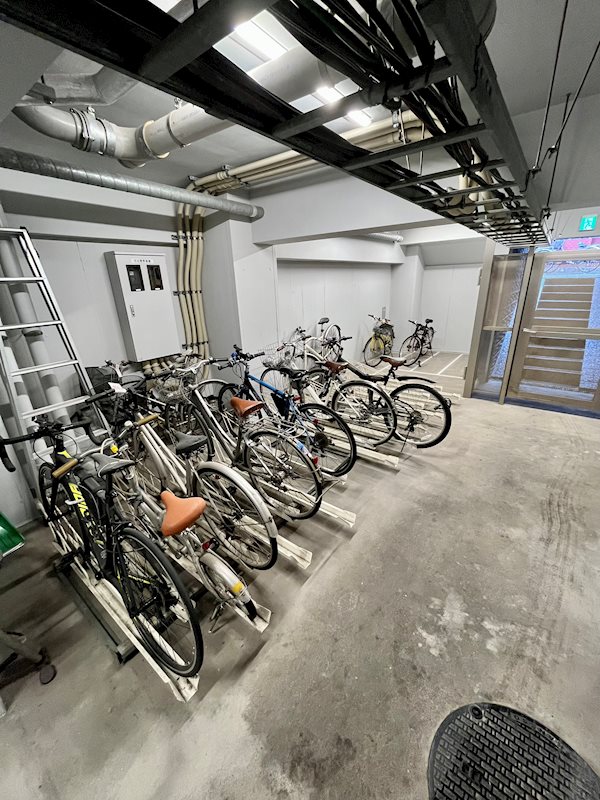 レジディア日本橋人形町3階 駐輪場