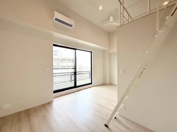 プラザ・ラ・ポール リビング