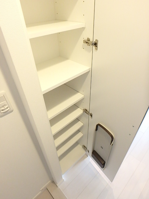 ガーラ・ヴィスタ武蔵小山 ◆シューズBOX◆