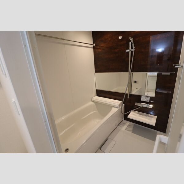 セレスティア白鳥304号室 同建物別部屋の参考画像