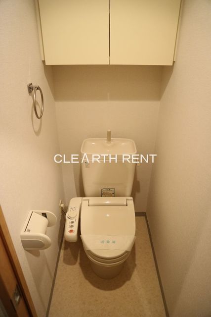 パレステュディオ渋谷ＥＡＳＴ 温水洗浄便座付きトイレ/吊戸棚あり
