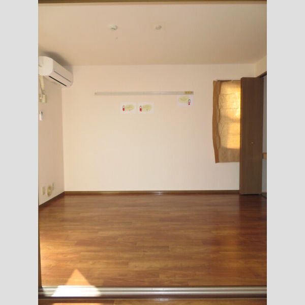 クレセント　ABB202号室 洋室です♪