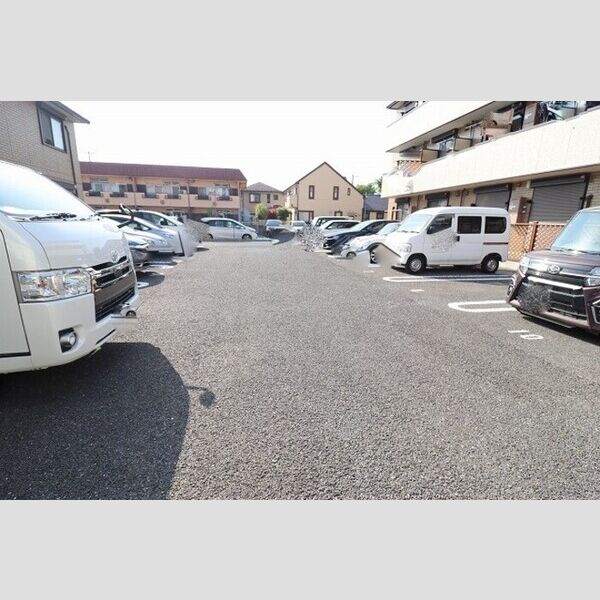 パラシオン　A 駐車場