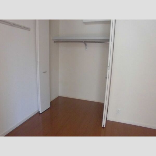 フィロス 洋室6帖 クローゼット