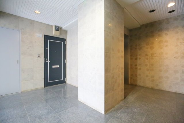 エミネンスコート多摩堤通り エントランス