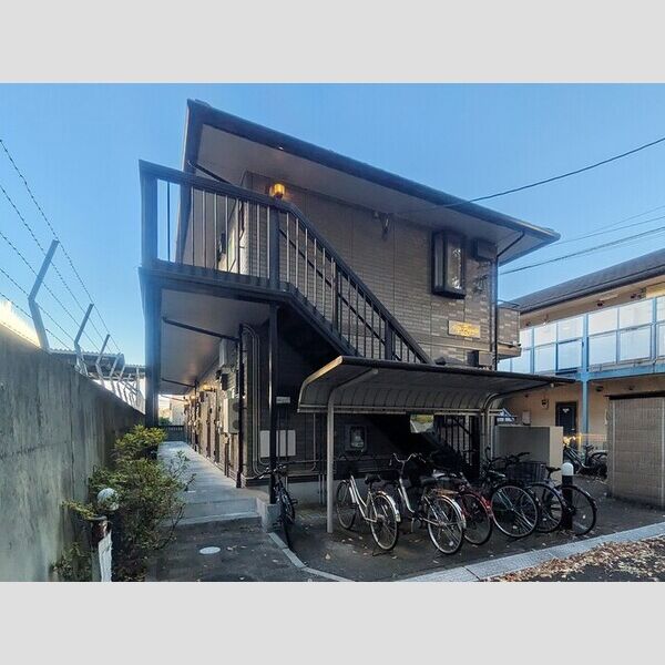 アルト・プエンテの外観画像