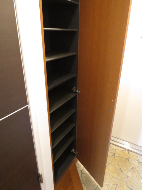 エトワールＫ 下駄箱