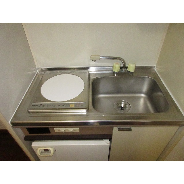 ディアコート町田0103号室 コンロ