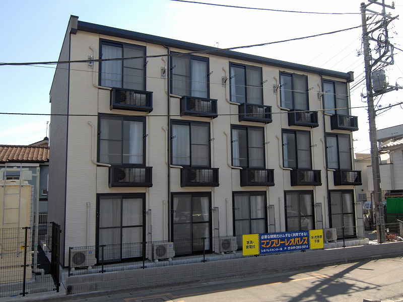 レオパレス若山の外観画像